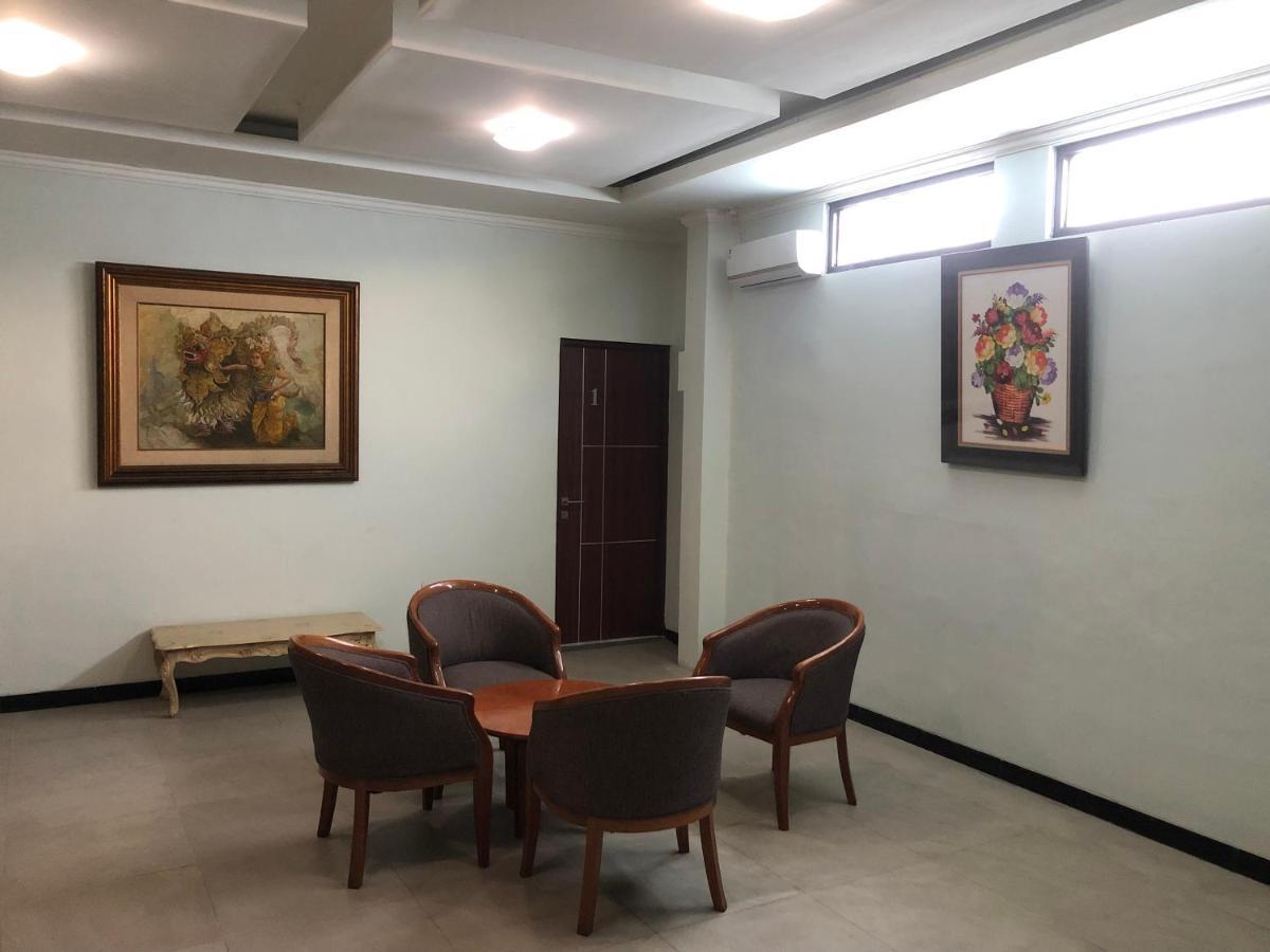 Bening Asri Guesthouse Tangerang Eksteriør billede